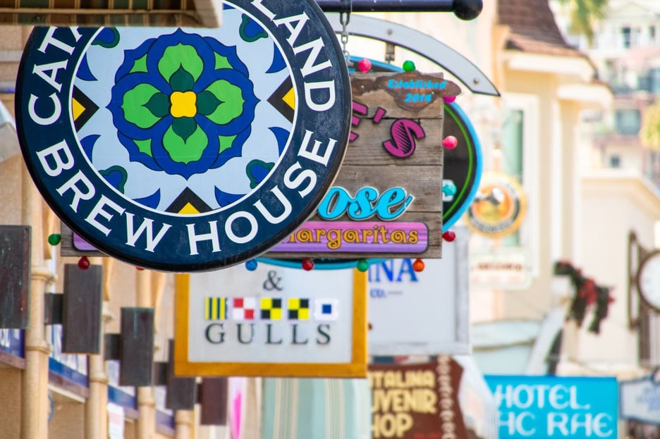 5 Retail Signage Ideas for Getting Your Customers Energized